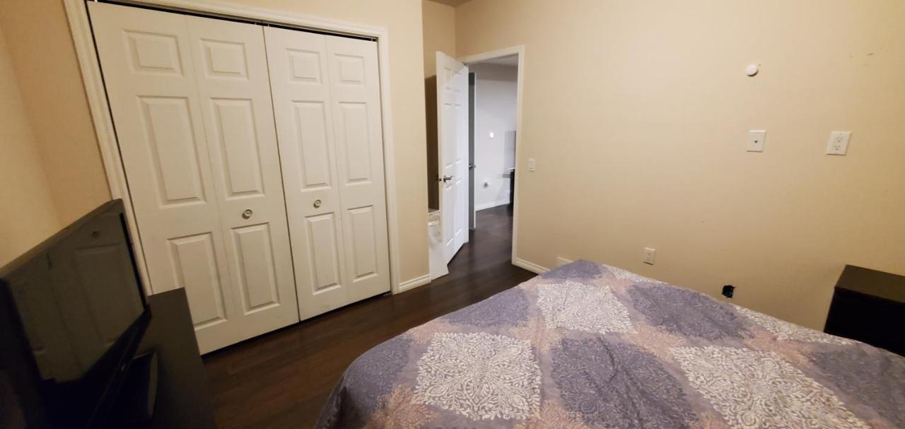 Appartamento Parson Creek Retreat Fort Mcmurray Esterno foto